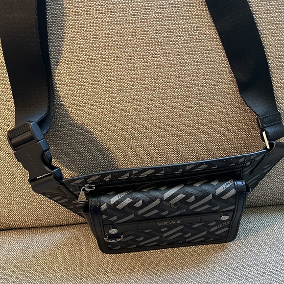 Versace unisex la Greca leather logo monogram all over sling or belt bag NEW - Picture 9 of 11